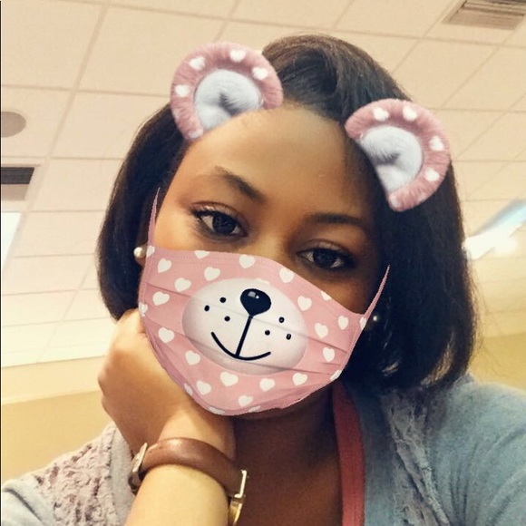 Meet your Posher, Daja - Picture 1 of 1